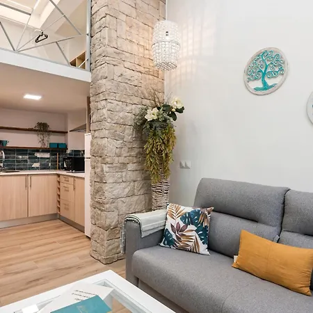 Loft De Ensueno - Diseno Abierto * 에스테포나
